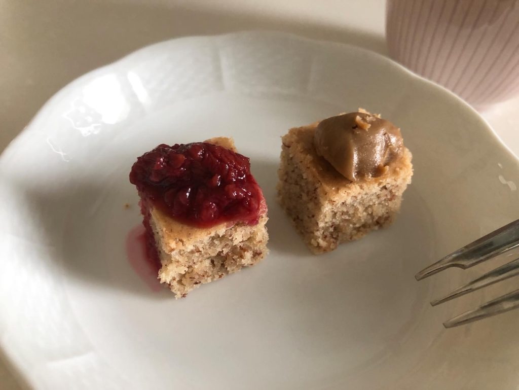 グルテンフリーケーキ